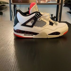 Retro Jordan 4 “Pale Citron”